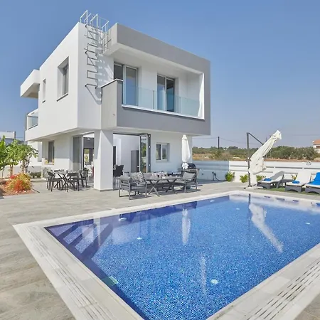 Villa Pearl Ekaterina *