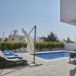 Villa Pearl Ekaterina