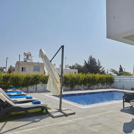Villa Pearl Ekaterina