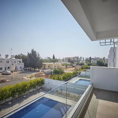 Villa Pearl Ekaterina *